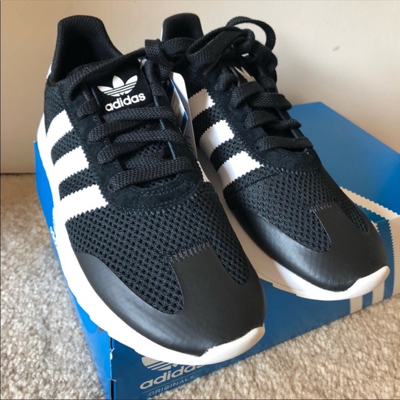 Adidas origainals flashback black & white sneaker - Picture 4 of 7